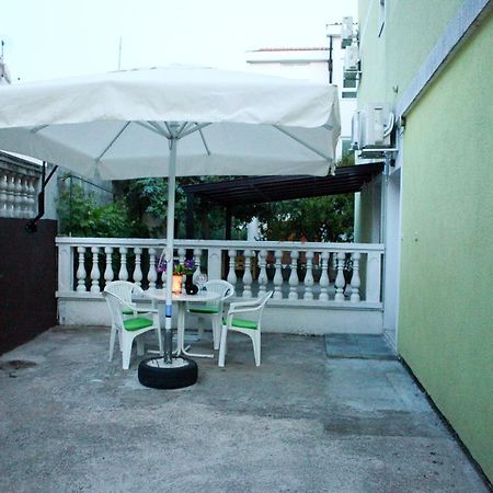 Apartmani Andrej Vodice فوديس المظهر الخارجي الصورة