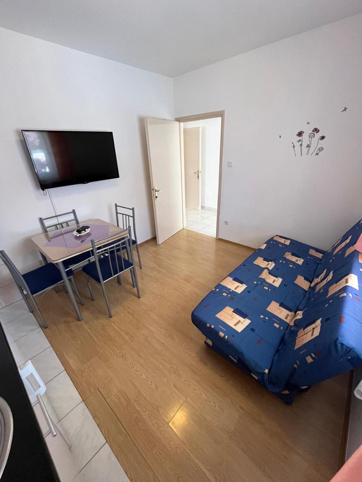 Apartmani Andrej Vodice فوديس المظهر الخارجي الصورة