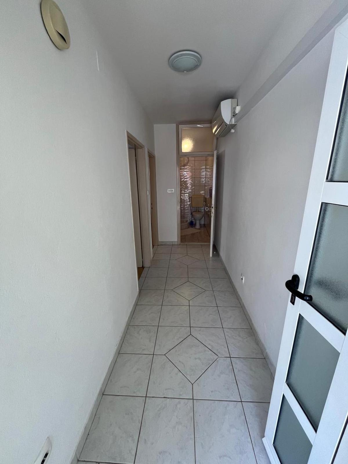 Apartmani Andrej Vodice فوديس المظهر الخارجي الصورة